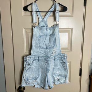 Hollister Jean Boyfriend Short Overall